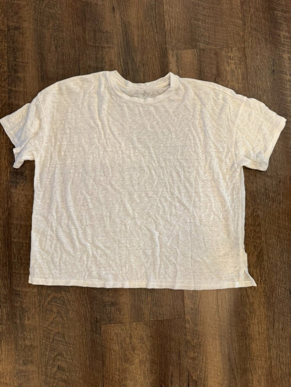 Aerie White Light-Weight T-Shirt - Women's Size Small